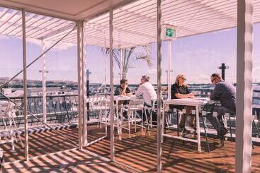 酒店 The Muse Christchurch Art