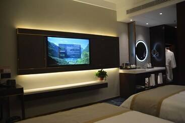 Отель Yunsong International