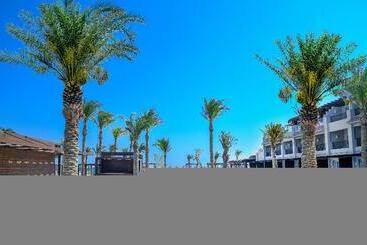 Iberotel Costa Mares