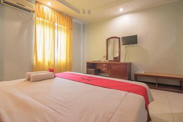 ペンション Reddoorz Syariah @ Grand Taufiq Tarakan