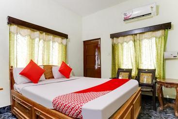 Hotel Oyo 49388 Sanctuary Residencies