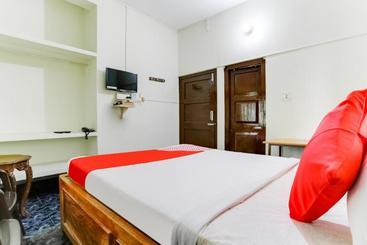 هتل Oyo 49388 Sanctuary Residencies
