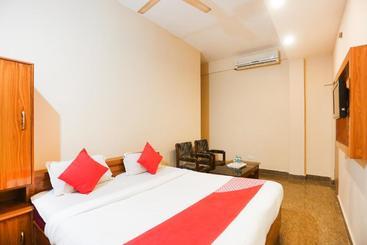 هتل Oyo 61443 The Pearl