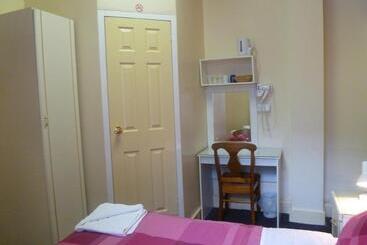 צימר Grenville House