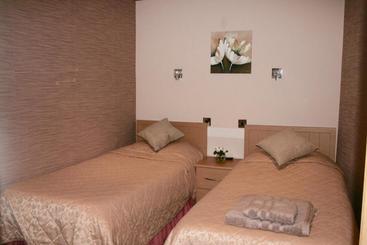 בית מלון כפרי Barton Villa