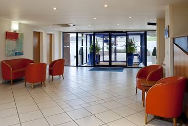 בית מלון כפרי Holiday Inn Express Canterbury, An Ihg