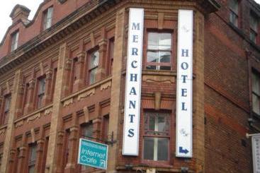 Отель The Merchants