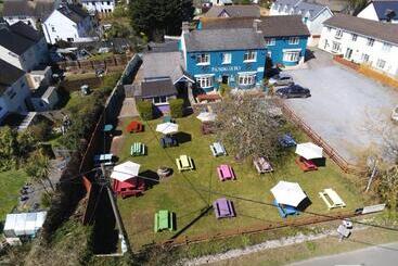 ホテル Parsonage Farm Inn