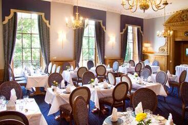 Отель Royal Scots Club