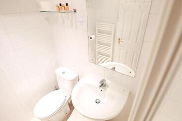 هتل The Chocolate Box