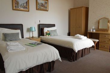 호텔 The Waverley Guest House