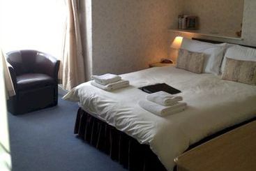 هتل The Waverley Guest House