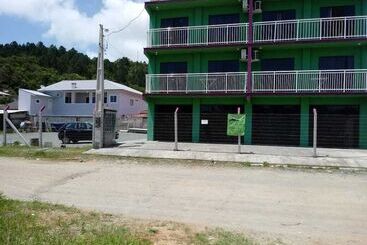 여관 Pousada Ararat