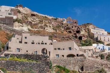 بنسيون Old Castle Oia   Adults Only
