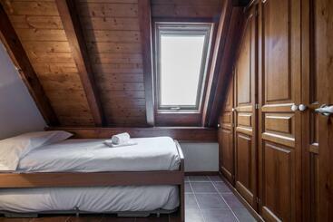 Apartamentos Snö Mont Romies Unhola