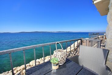 관광객 아파트 Apartments Nina