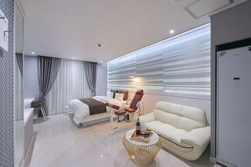 Hotel 1beonji Muintel