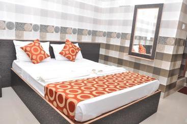 酒店 Addhuri Comforts