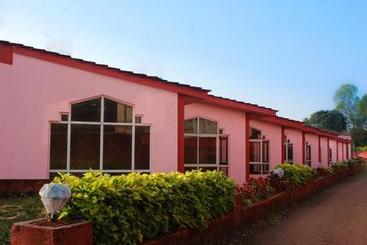 فندق Elysium Resort Panchgani