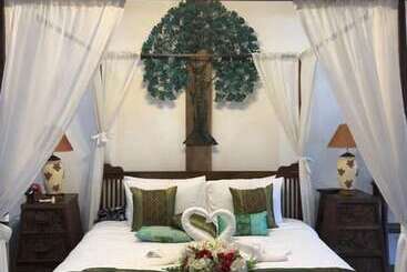 فندق On The Mekong Resort