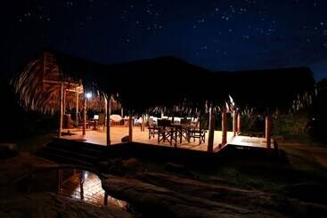 Отель Yala Safari And Relax Camping