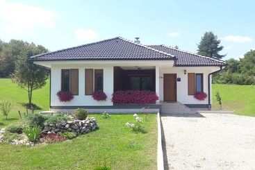 شقق خاصة سياحية House Rustica