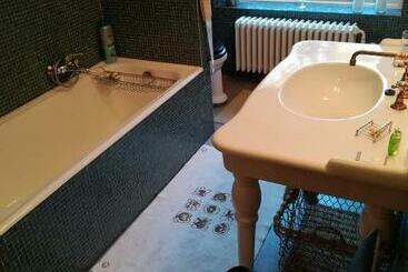 مبيت وإفطار B+b Golf Schilde