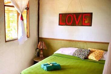 پانسیون Hostal Los Orishas