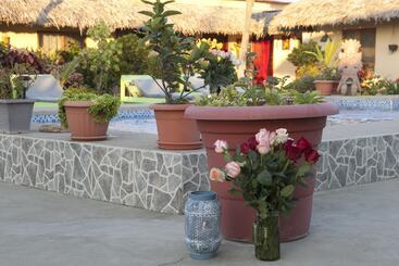 Апарт-отель The Cottages By The Sea