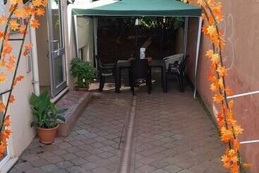 דירות לתיירים Elit Kurdal Apartment