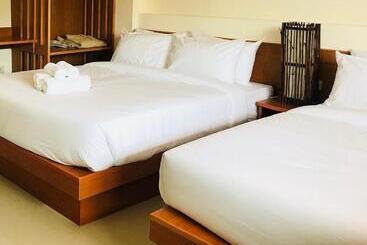 Отель Phurua Inn ภูเรือ อินน์