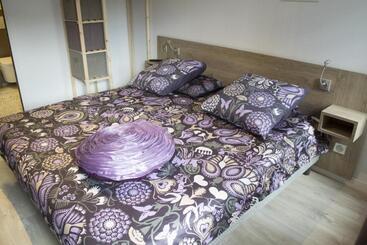 膳宿费 Appartement12.com