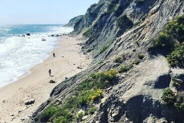 فندق Seacrest Inn