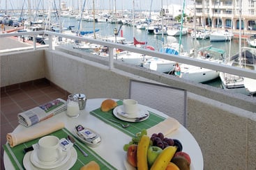 Apartamentos Marina Almerimar