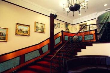 ホテル Alexander Thomson