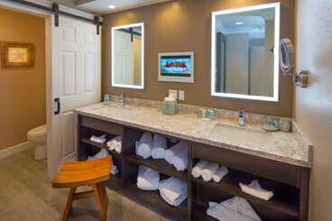 فندق Best Western Plus Humboldt Bay Inn