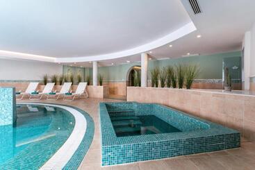 בית מלון כפרי LIVVO Volcán Lanzarote