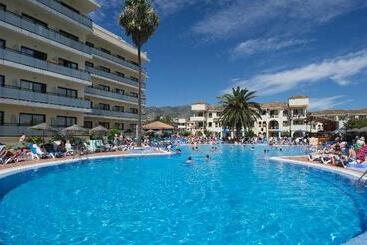 Aparthotel Puente Real