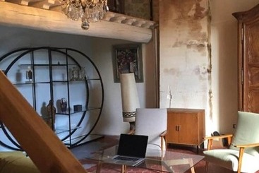 민박 Chambres D Hôtes Mas Médarine