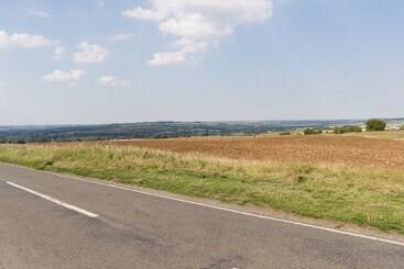 Stunning 2 Bed Cottage In Fordwells