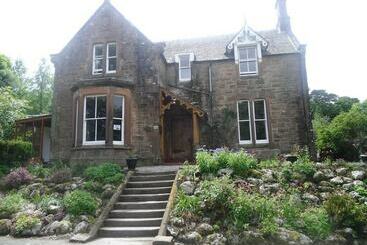 فندق فئة نجمة واحدة The Ormidale