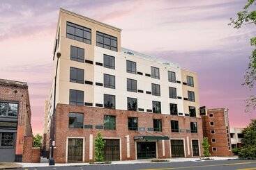 בית מלון כפרי Courtyard Winston Salem Downtown