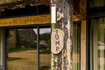 Tump Cottage