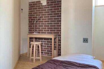 فندق صغير Guesthouse & Lounge Faro