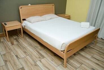 בית מלון כפרי Maputo Residence Inn