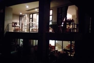 膳宿费 Fatmols Guest Lodge