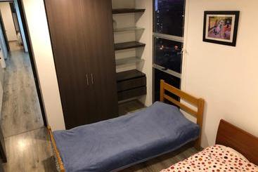 膳宿费 Private Room/bathroom In Downtown