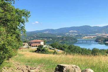 مبيت وإفطار Podere Il Sasso