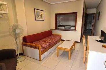 آپارتمان‌های توریست‌ها Apartamentos Elena