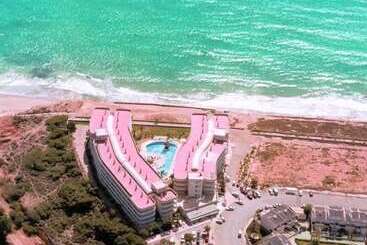 Turistlejligheder Apartamentos Jessica Beach